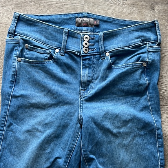 Torrid super soft really blue Jeggings. - Picture 2 of 9
